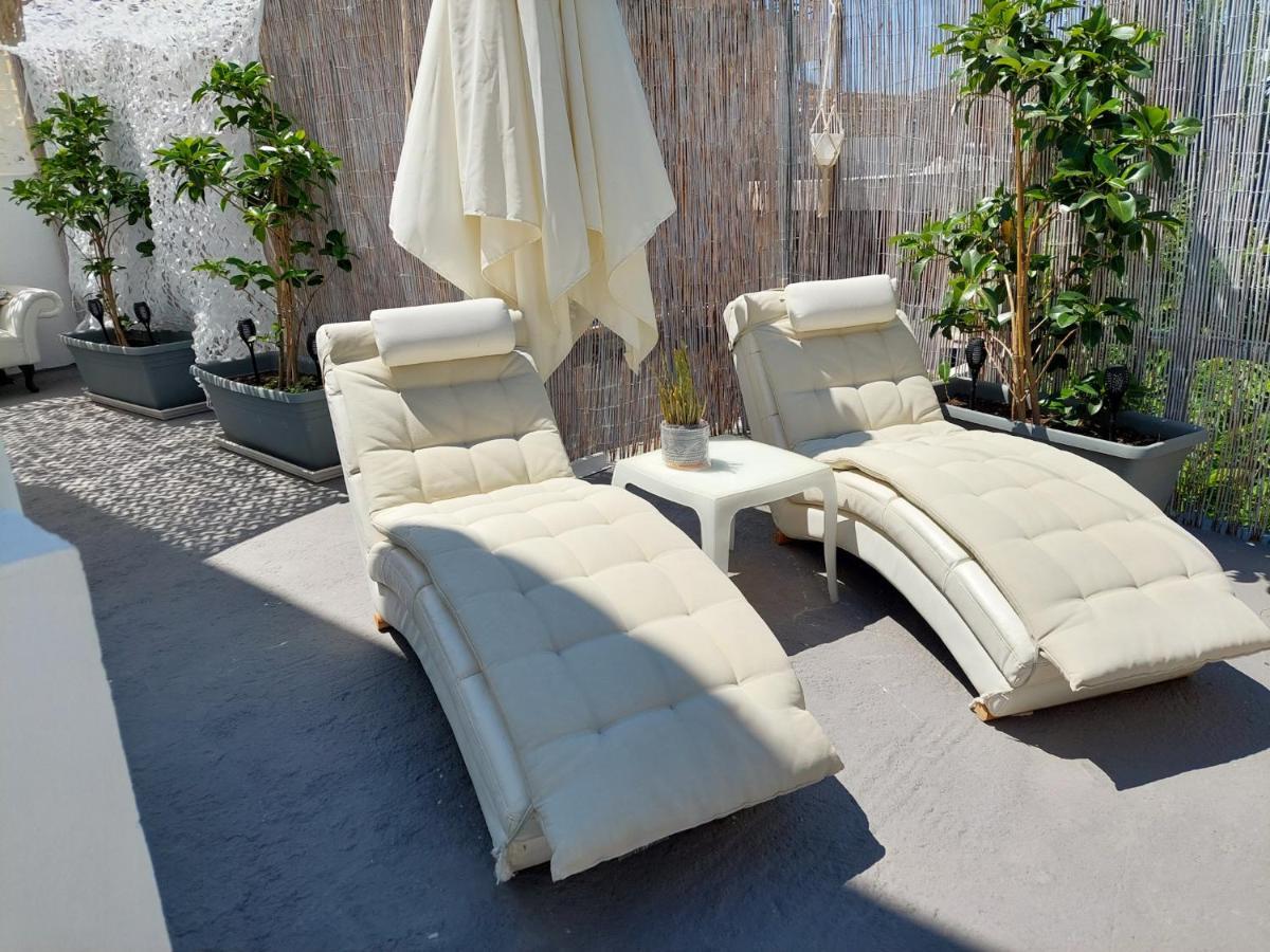 The White Suites Adamantas  ภายนอก รูปภาพ
