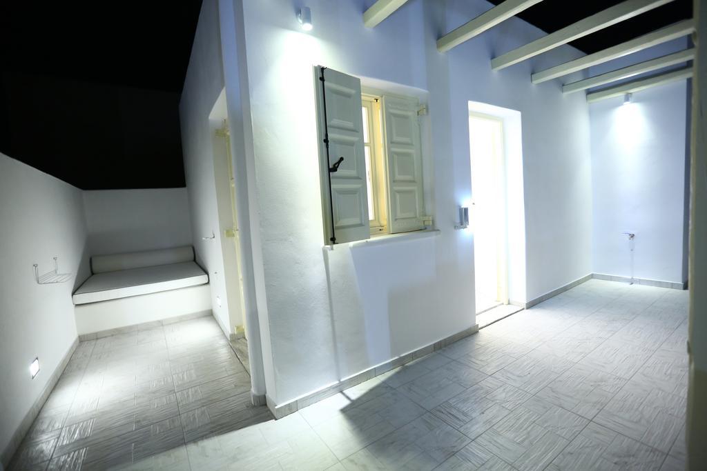 The White Suites Adamantas  ห้อง รูปภาพ