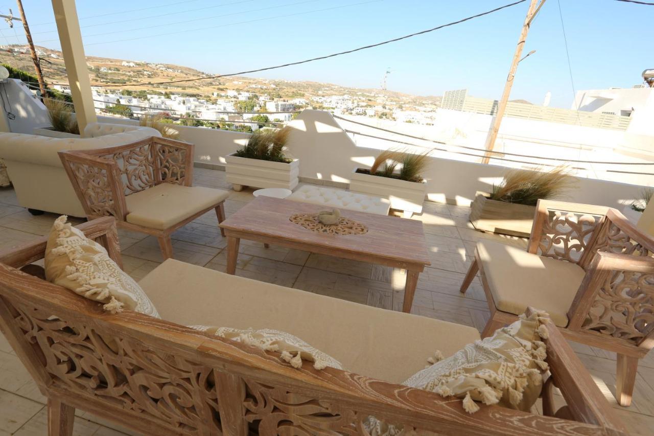 The White Suites Adamantas  ภายนอก รูปภาพ