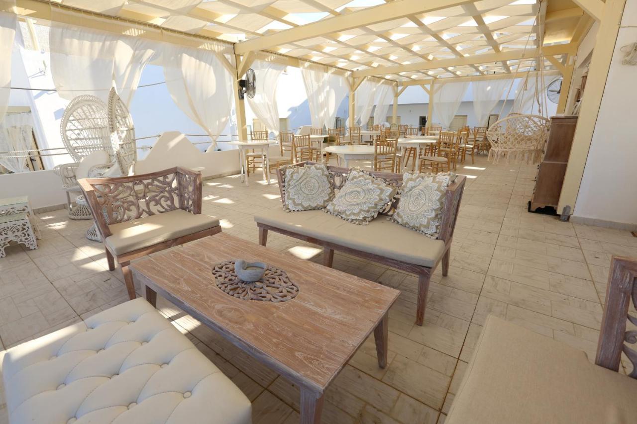 The White Suites Adamantas  ภายนอก รูปภาพ